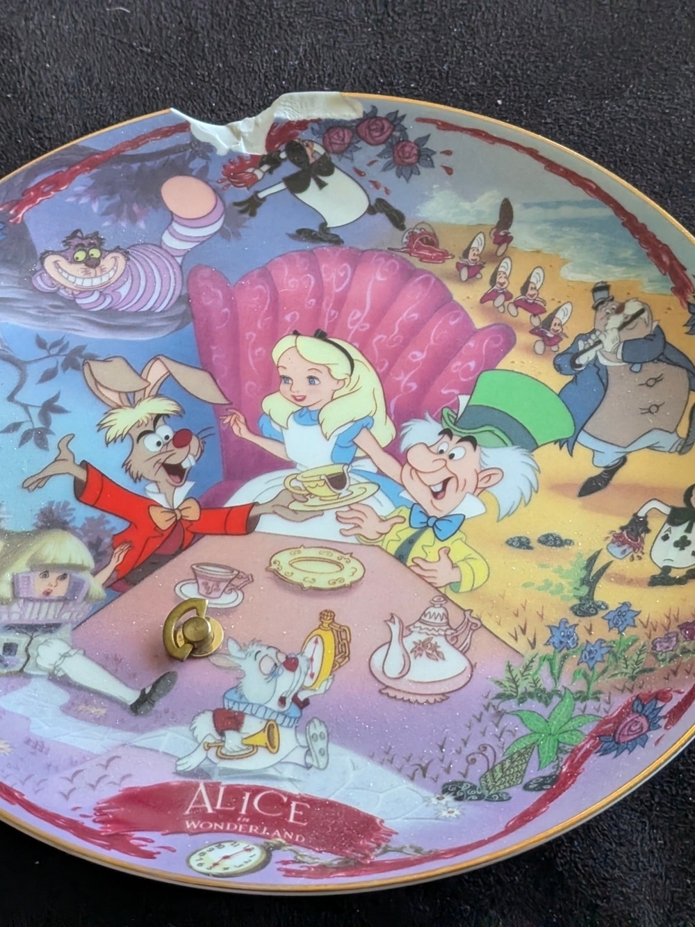 Disney: Welcome to Wonderland Disney Musical Memories Decorative Plate - White